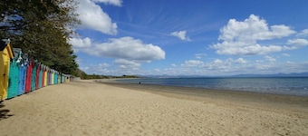 Greenacres - Two Bedroom Cottage, Sleeps 4