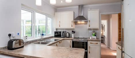 Fridge, oven, dishwasher, toaster