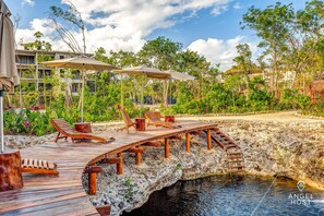 Terrace/patio - Lovely Nature Penthouse: Private Rooftop w / Pool (Tulum)