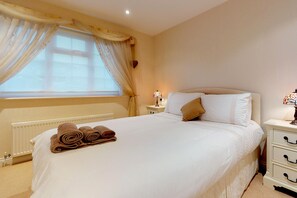 2 Schlafzimmer, Bügeleisen/Bügelbrett, kostenloses WLAN, Bettwäsche