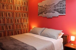 2 camere, culla da viaggio, Wi-Fi gratuito, lenzuola