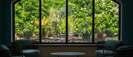 Zona de estar del vestíbulo