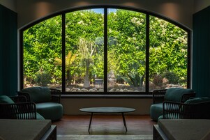 Zona de estar del vestíbulo