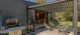 The Pumpkin Shed – Kuaotunu Holiday Home
