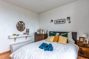 1 chambre, fer et planche à repasser, Wi-Fi gratuit, draps fournis