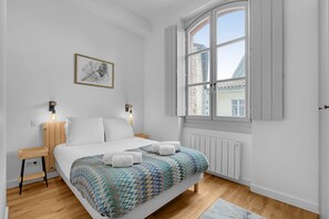 1 chambre, fer et planche à repasser, Wi-Fi gratuit, draps fournis