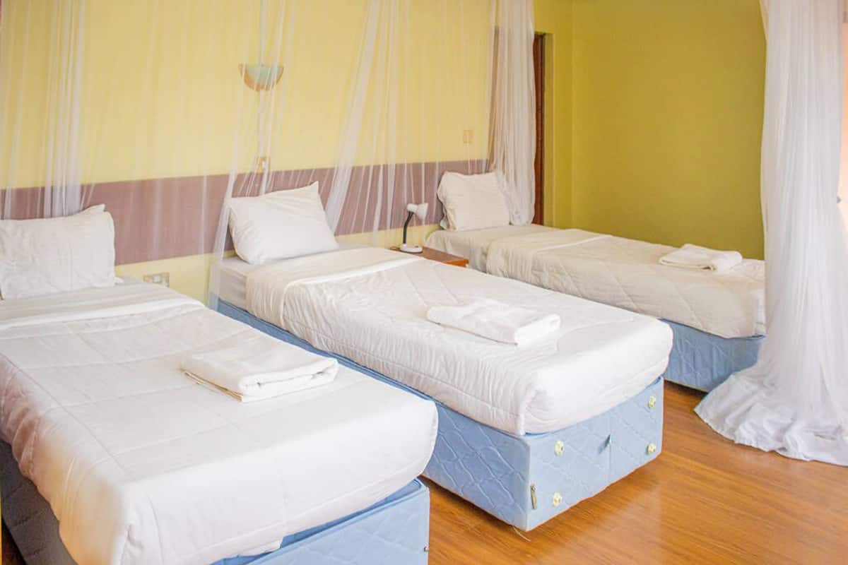 In-room safe, desk, laptop workspace, free WiFi