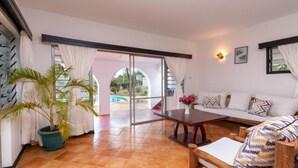 Unclassified image, 5 of 13, button - Diani Luxury Apartments by CHH (Diani Beach)