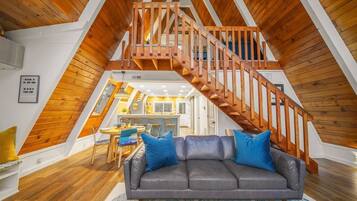 Smart TV, fireplace, video game console, DVD player