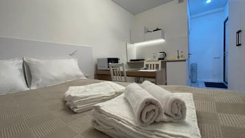 1 dormitorio, escritorio, wifi