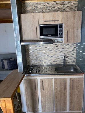 Microwave, dishwasher, blender, cookware/dishes/utensils - 1CA-1D APARTAMENTO DUPLEX EN GETSEMANI (Cartagena)
