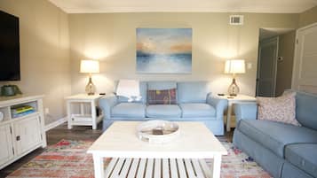 Een smart-tv en boeken