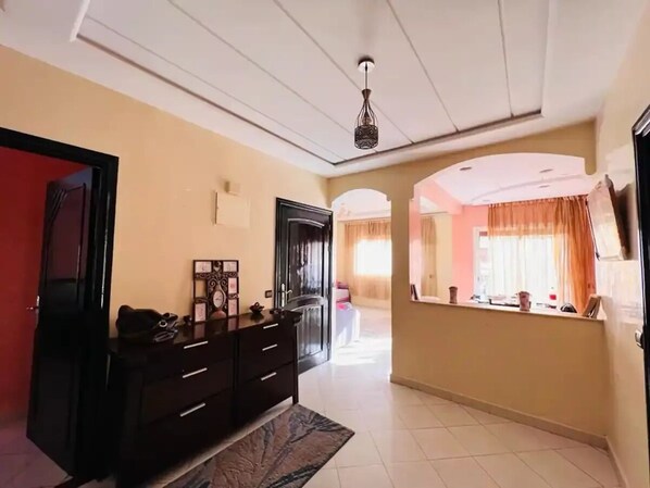 Interior - Large and quiet apartment (Casablanca)