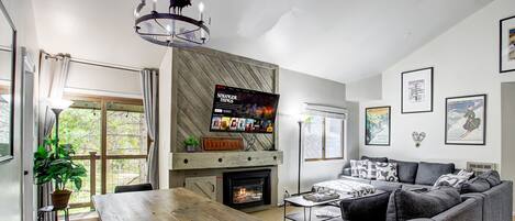 Smart-TV, bøker og printere