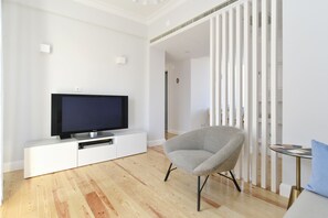 TV