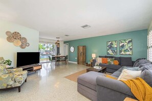 Smart TV, table football, ping pong, offices