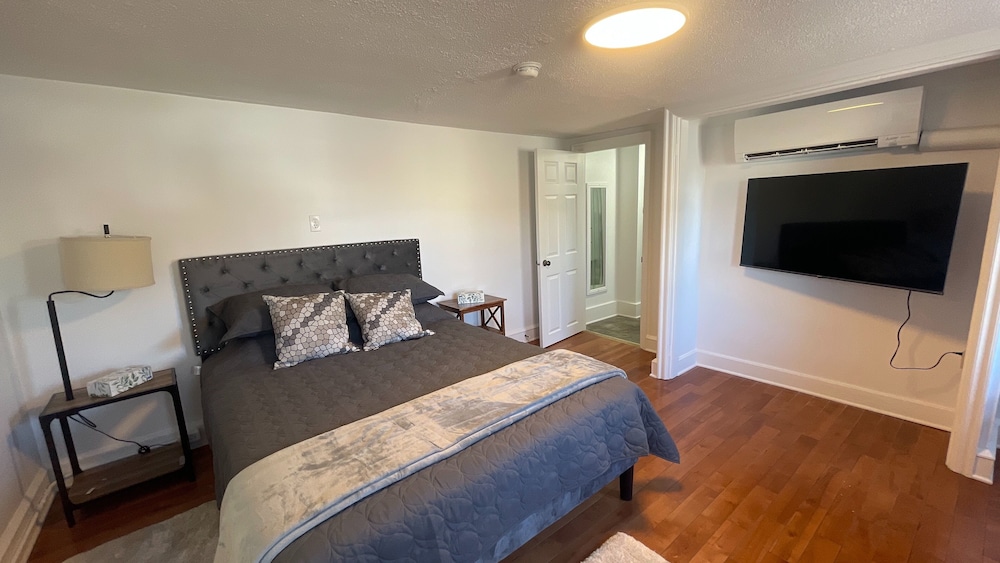 Modern Studio Apt. in Wolfville's Downtown Core Wolfville Vrbo