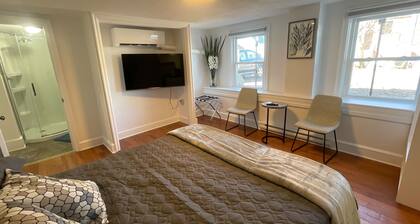 Studio-like Comfort in Wolfville’s Beating Heart