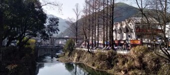 Huayuan Homestay (Huangshang Scenic Area South Gate)