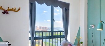 Huayuan Homestay (Huangshang Scenic Area South Gate)