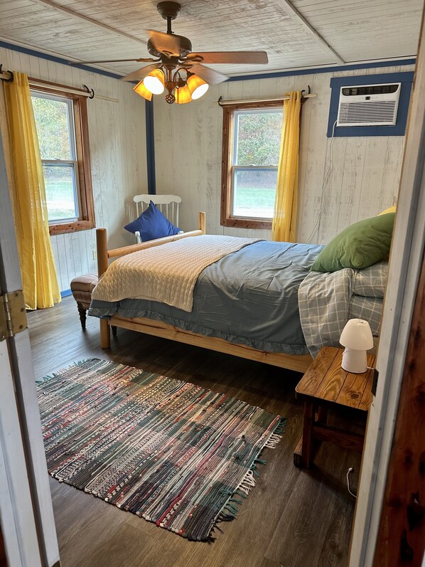 2 habitaciones, escritorio, wifi gratis y ropa de cama 