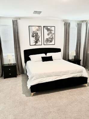 Room - Cute & Comfy 5 Bedroom Phx Oasis (Phoenix)