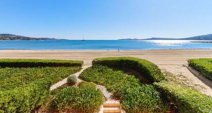 Superb apartment in Port Grimaud - next to the beach