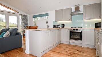 Fridge, dishwasher, electric kettle, toaster