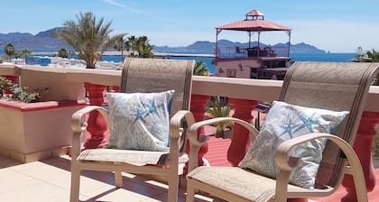 Romantic Villa Beach House