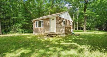 Waterfront lake home 1 Bed 1 Bath cottage