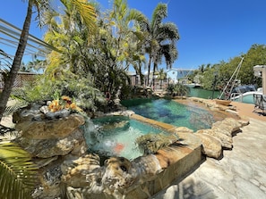 Piscina externa, piscina aquecida
