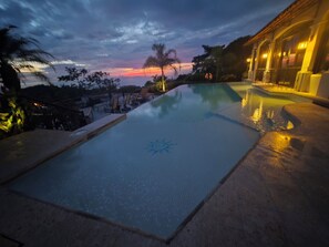 An infinity pool