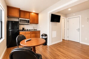 Free WiFi, bed sheets - The Resource Inn (Big Lake)