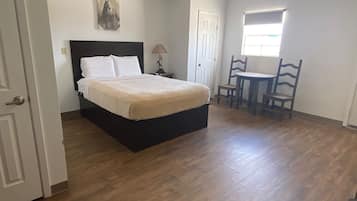 Deluxe Cabin | Free WiFi, bed sheets
