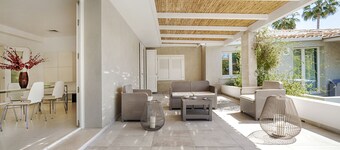 Villa with Large Garden and Pool for Exclusive Use - Max 8 Guests