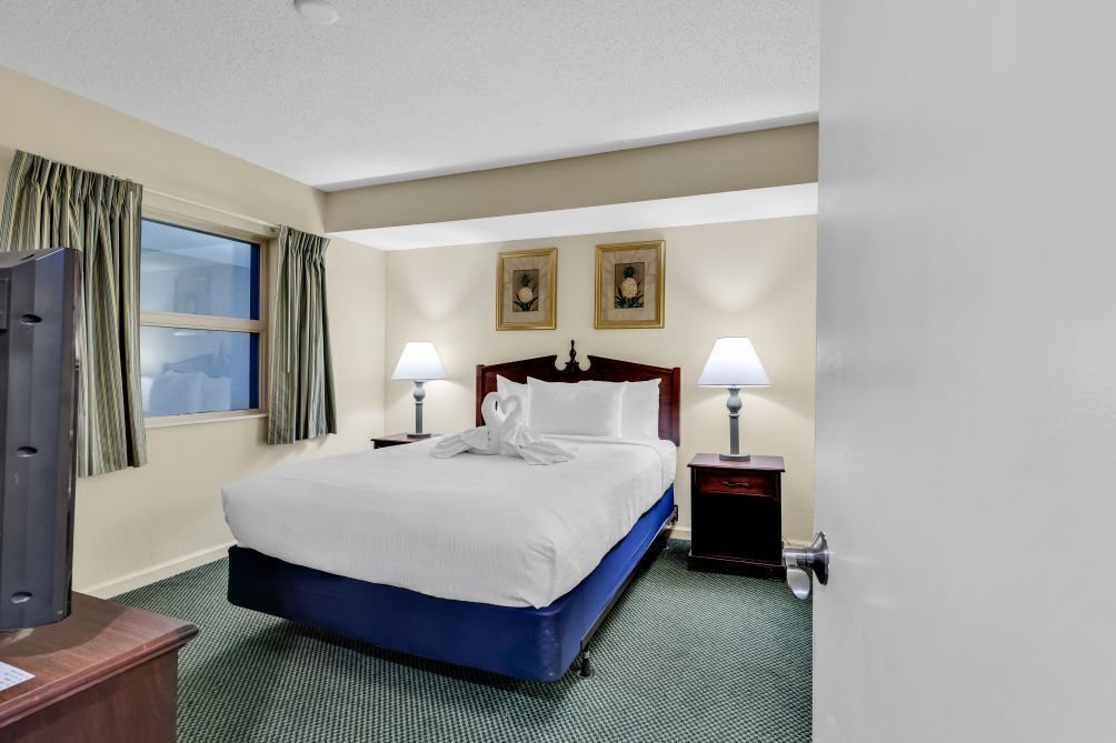 📢 Snowbirds Monthly Discounts Atlantica Beachfront Getaway