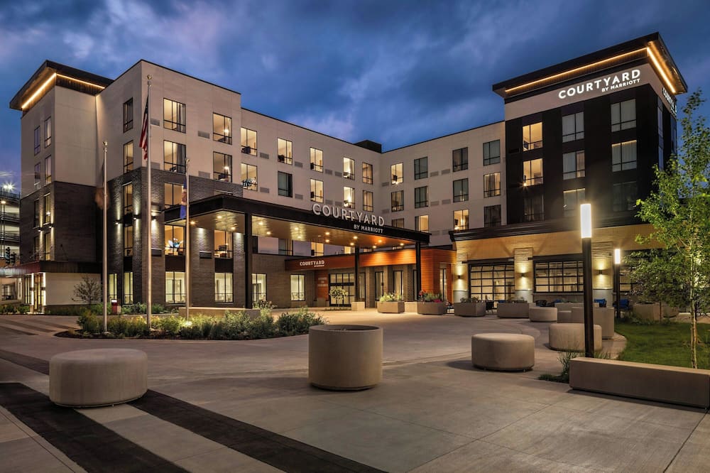 Courtyard by Marriott St. Paul Downtown