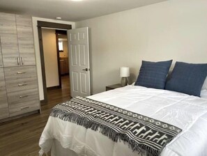 2 chambres, bureau, lit parapluie, Wi-Fi gratuit
