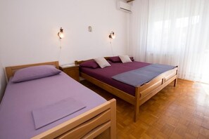 2 habitaciones, wifi gratis y ropa de cama