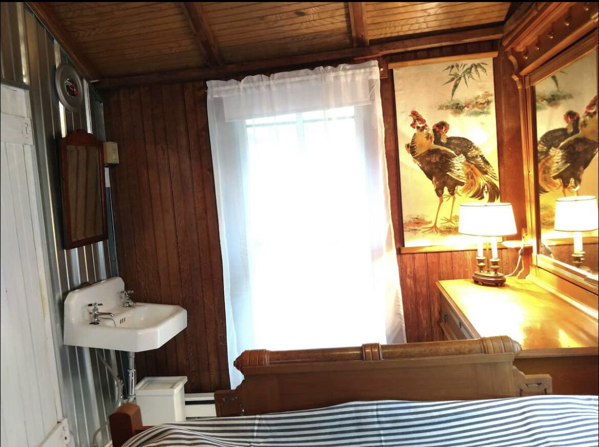 Transcendentalist Cottage on 6th St