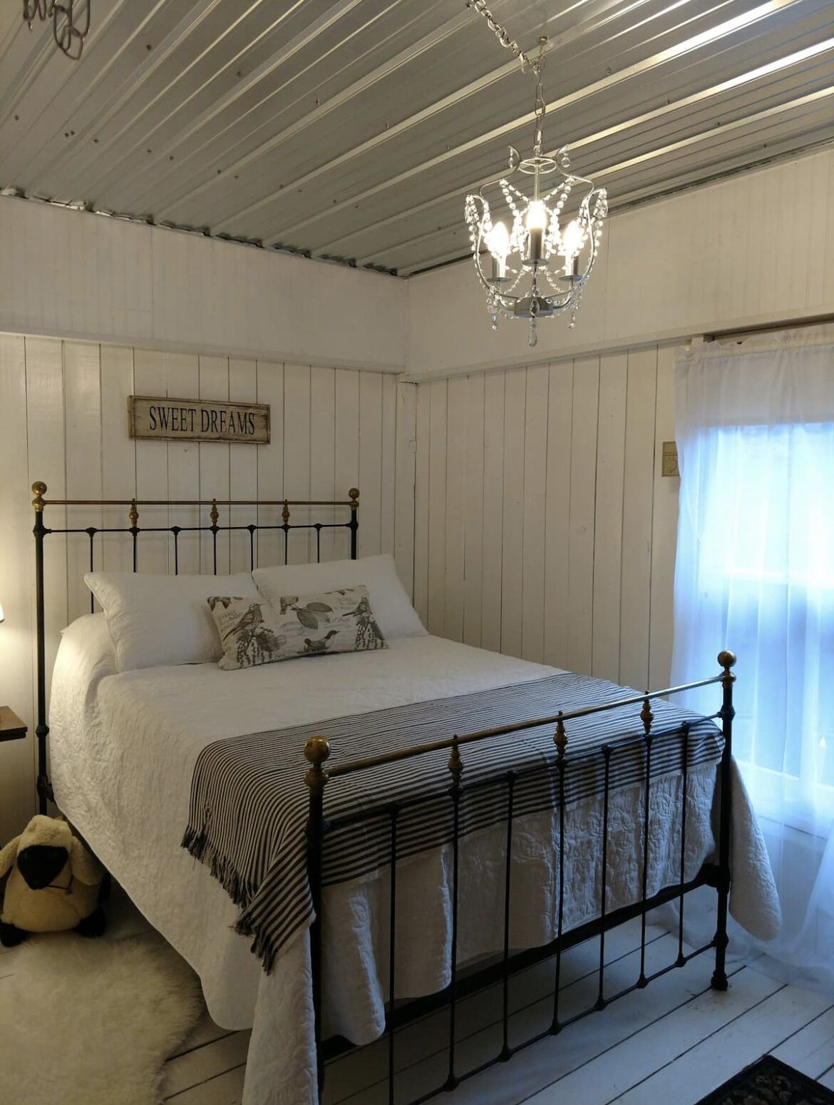 Transcendentalist Cottage on 6th St