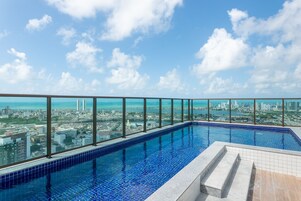 Piscine extérieure, piscine chauffée