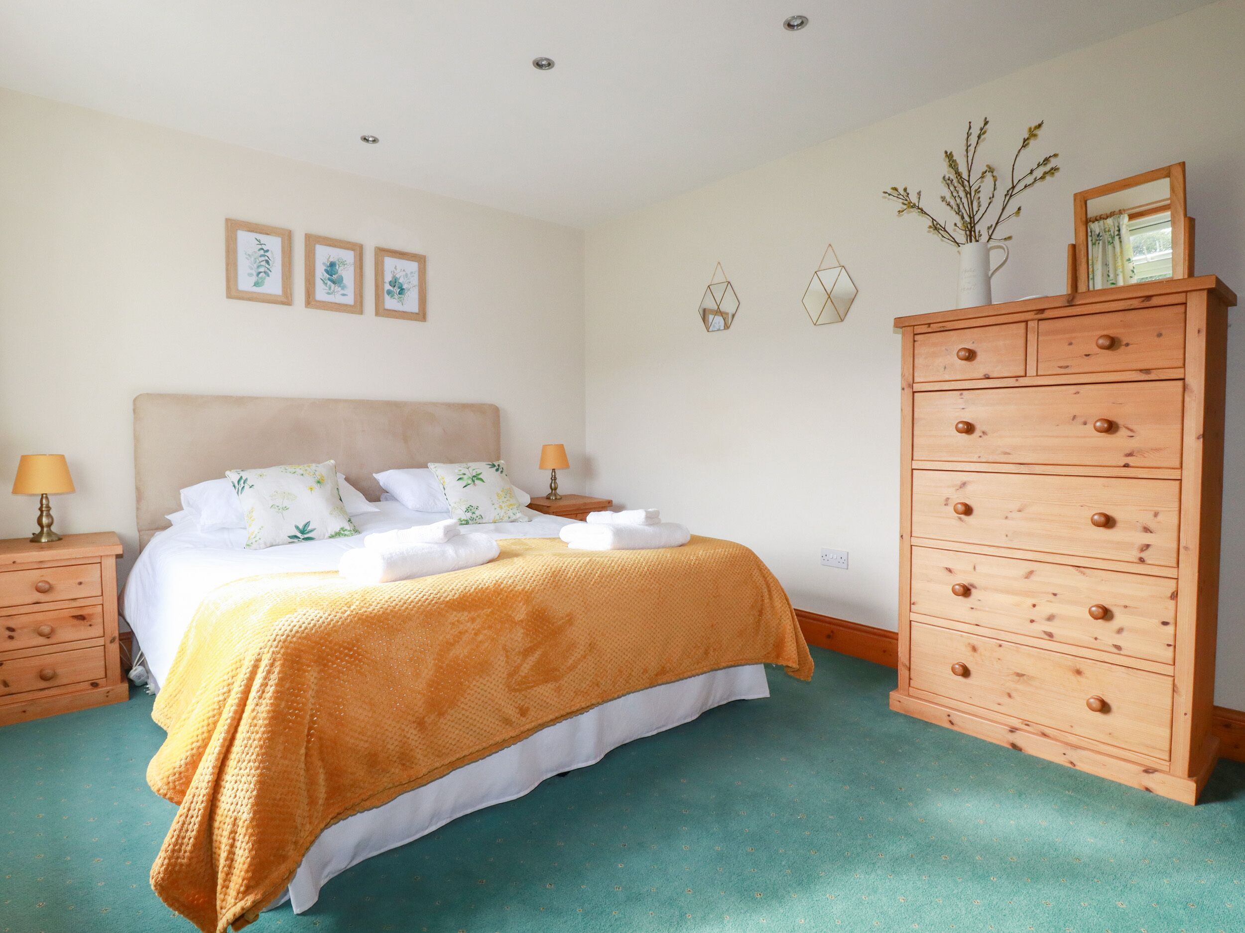 Cottage | Interior