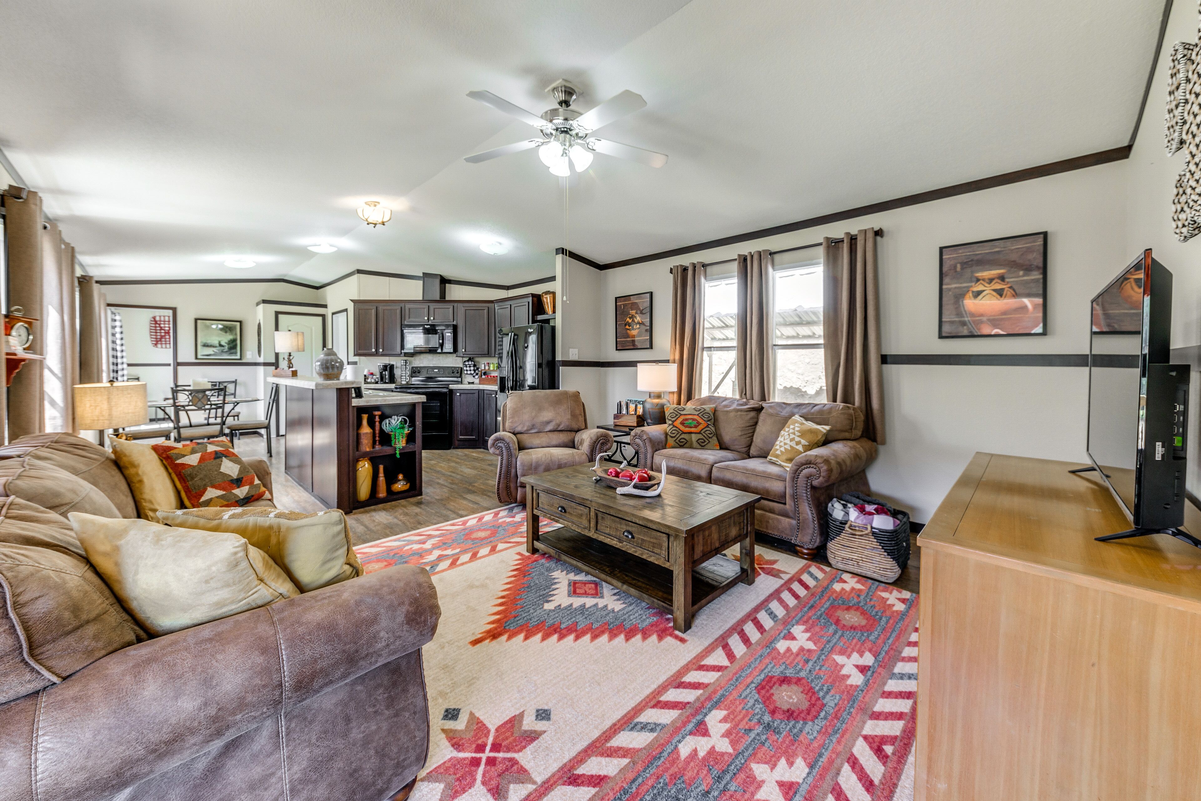 Charming Mayhill Escape w/ Mountain Views