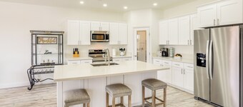 Patio & Fenced-In Yard: Desert Oasis in Pahrump!