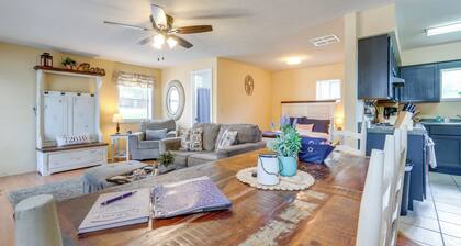 12 Mi to Eureka Springs: Charming Studio Retreat