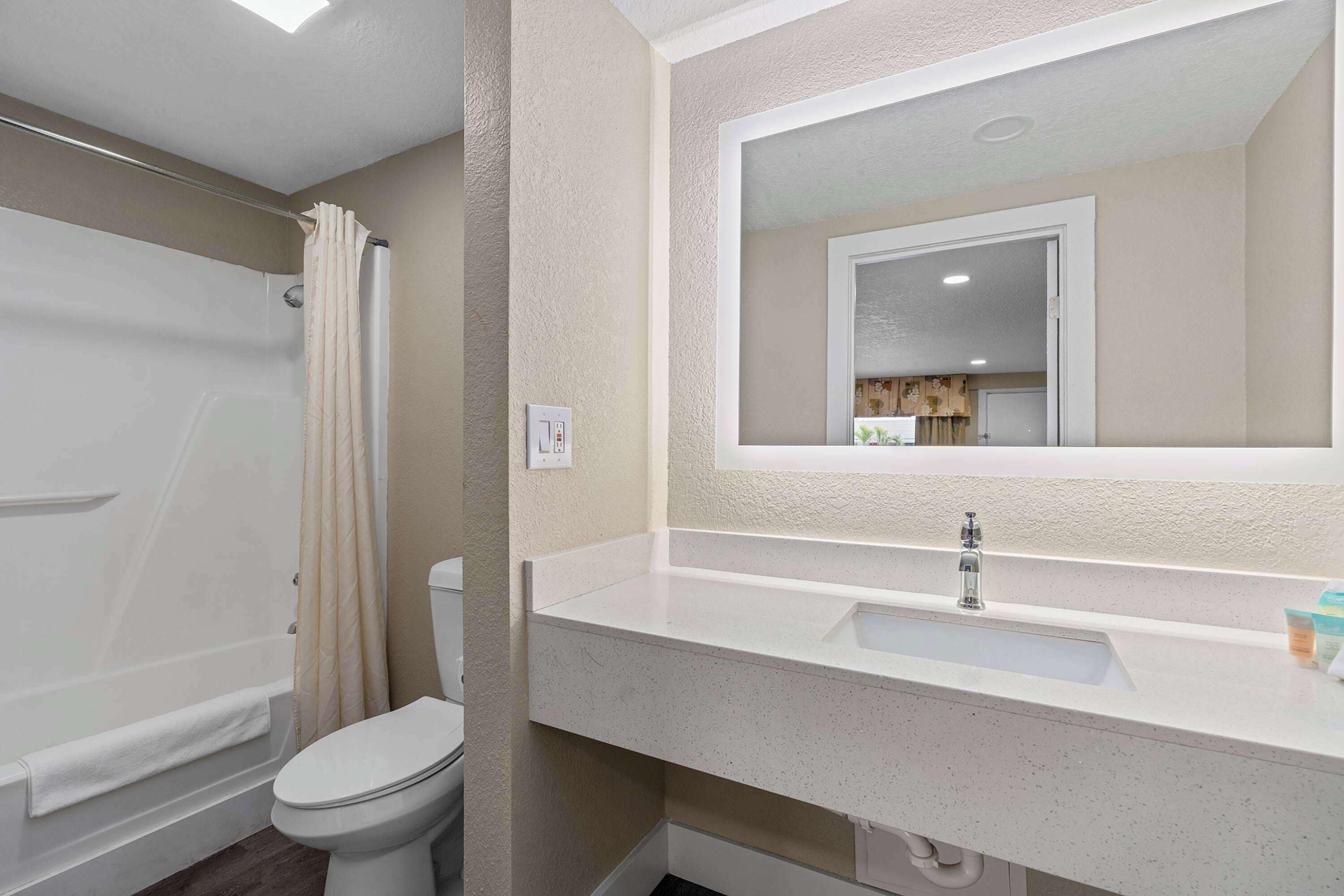 Foto - Travelodge by Wyndham Kissimmee Orlando