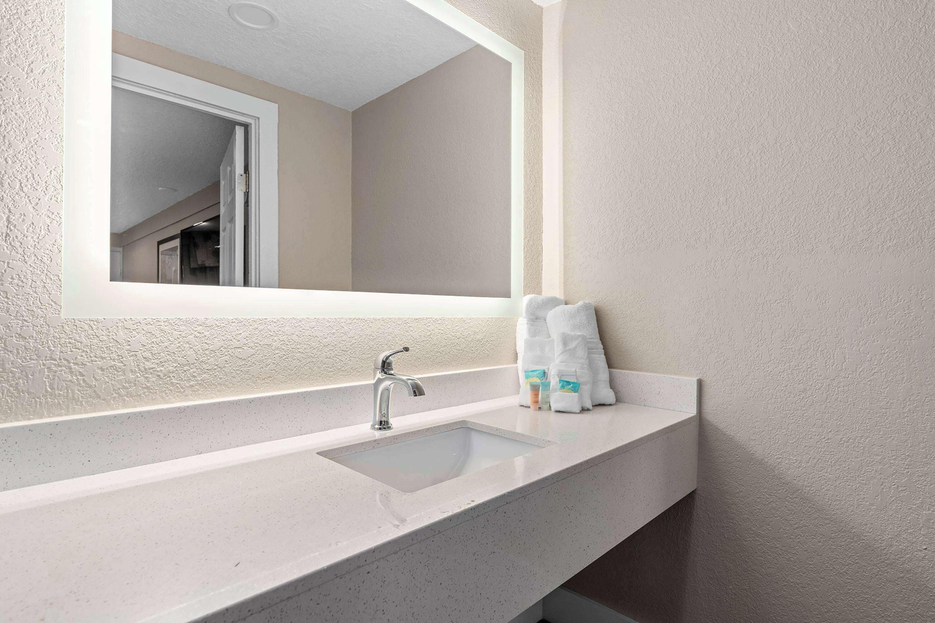 Foto - Travelodge by Wyndham Kissimmee Orlando