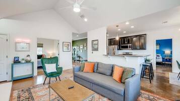 TV, fireplace, offices