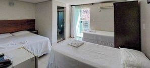 Minibar, Wi-Fi gratuit, draps fournis